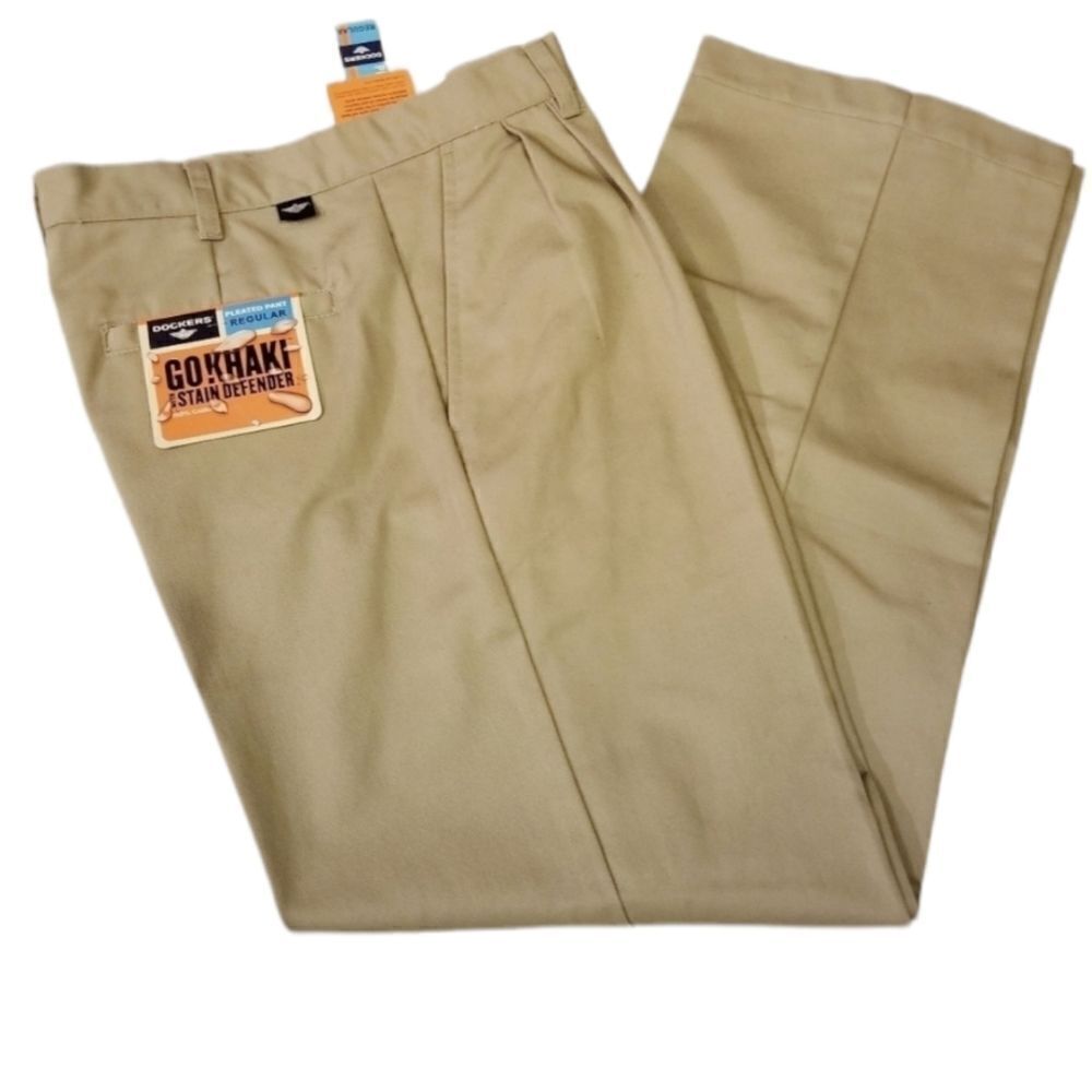 Dockers Go Khaki‎ Stain Defender NWT Sz 14R